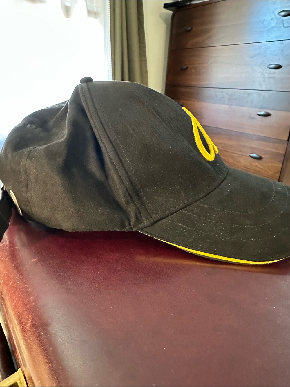 Breitling Black Yellow Logo Adjustable Baseball Cap Hat - Picture 2 of 4